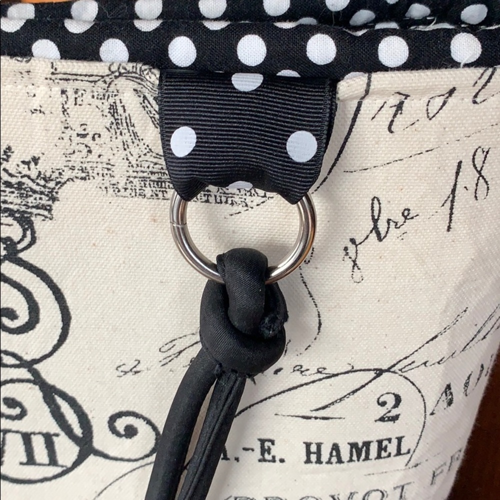 Purse - Picture 5 of 6